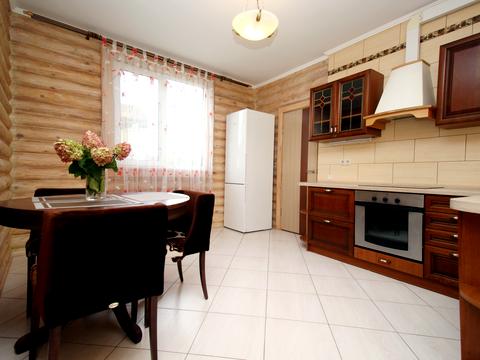 будинок за адресою Центральна вул.