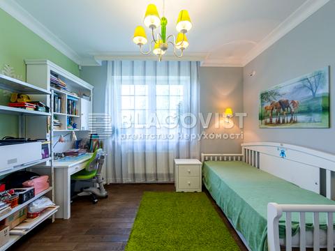 дом по адресу Киев, Центральная ул., 1