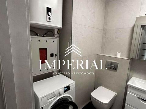 квартира за адресою Олександра Олеся вул., 4