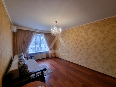 квартира за адресою Українська вул., 6-А