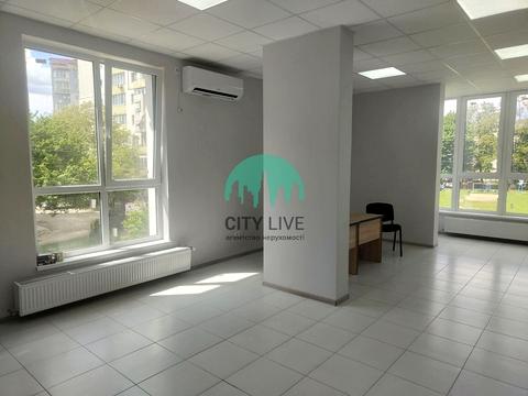 комерційна за адресою Галицька вул., 59а