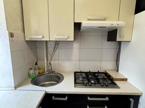 квартира за адресою Руставелі вул., 4