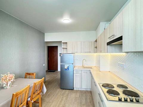 квартира за адресою Академіка Глушкова просп., 42