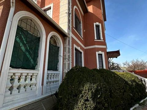 будинок за адресою Відважних вул.