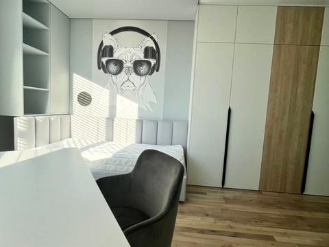 квартира за адресою Дніпровська набережна вул., 15-К