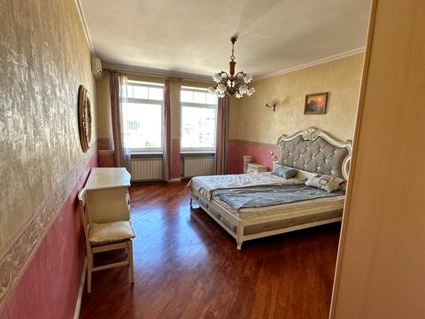 квартира по адресу Панаса Мирного ул., 12