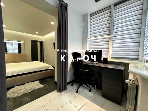 квартира по адресу Ивана Похитонова ул., 5