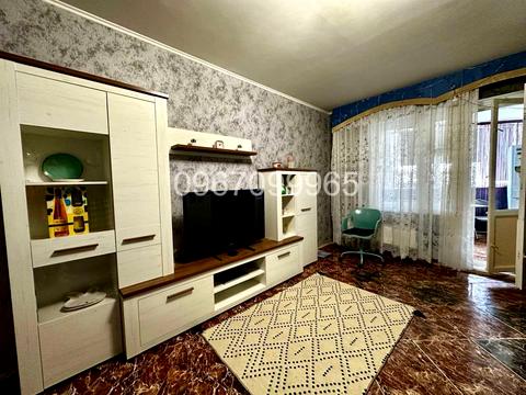 квартира за адресою Ревуцького вул., 36/2