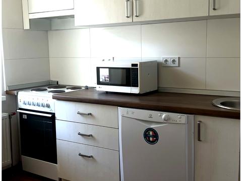 квартира за адресою Софії Русової вул., 7