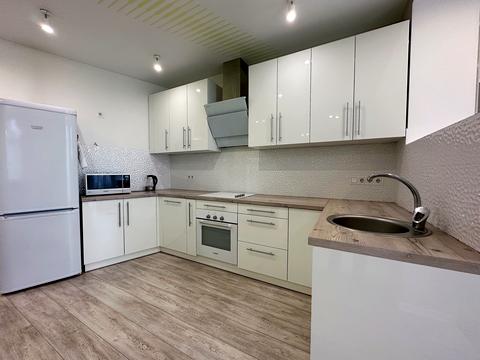 квартира за адресою Регенераторна вул., 4