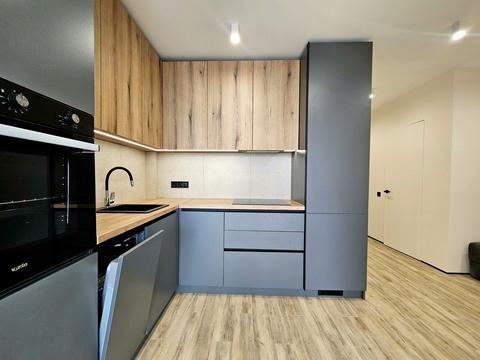 квартира по адресу Академика Ефремова ул. (Командарма Уборевича), 8-А