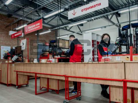 комерційна за адресою Полярна вул., 8-Е