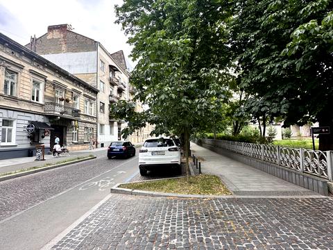 квартира за адресою Пекарська вул., 41