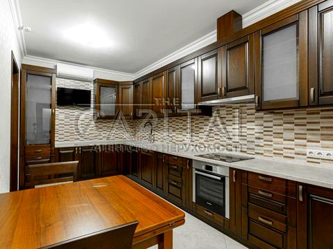 коммерческая по адресу Кловский спуск, 7a