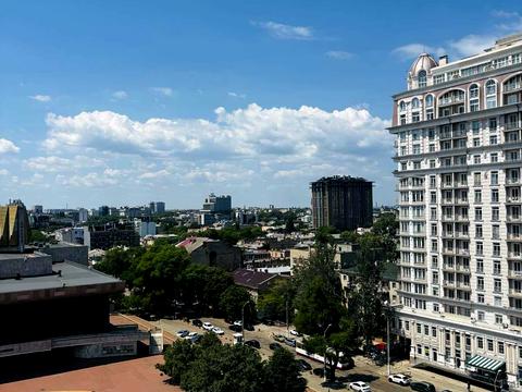 квартира за адресою Французький бульв., 3