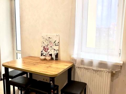квартира за адресою Надрічна вул., 2