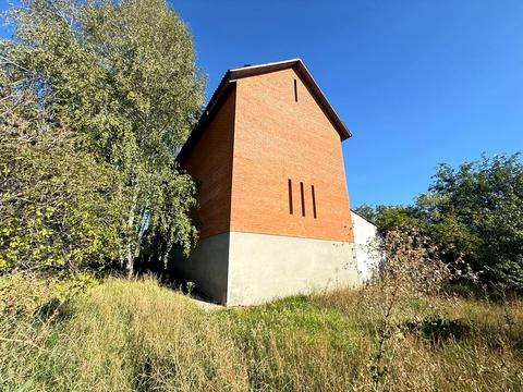 будинок за адресою Вишнева вул., 15