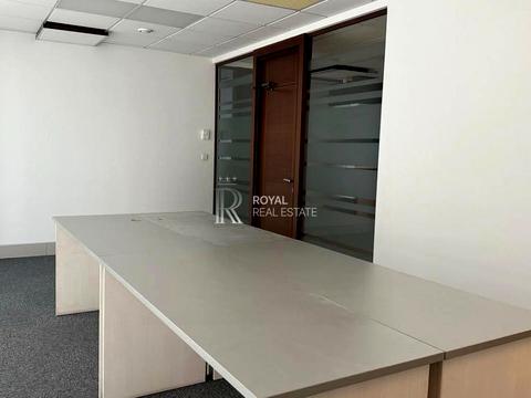 комерційна за адресою Київ, Науки просп., 42-Б