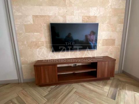 квартира за адресою Антоновича вул. (Горького), 131