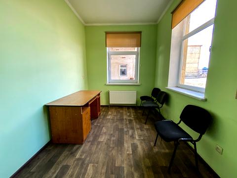 коммерческая по адресу Луцька, 8