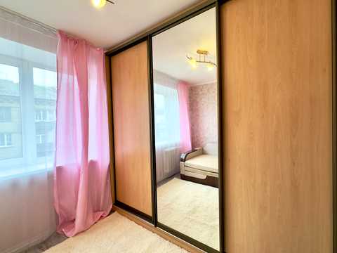квартира за адресою Почайнинська вул., 35