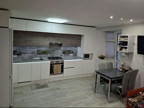 квартира за адресою Злуки просп., 45