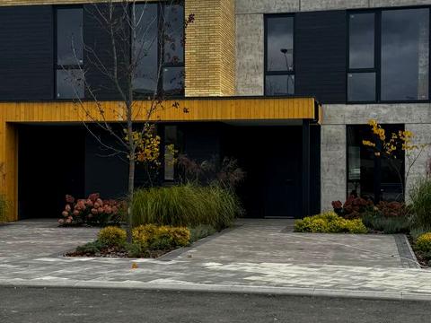 дом по адресу Олега Кошового