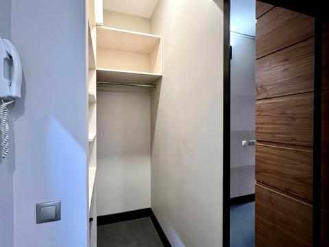 коммерческая по адресу Болсуновская ул. (Сергея Струтинского), 2