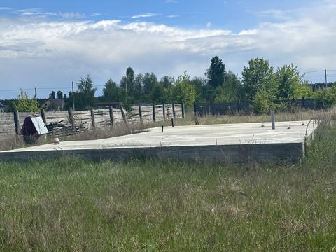 участок по адресу Центральна