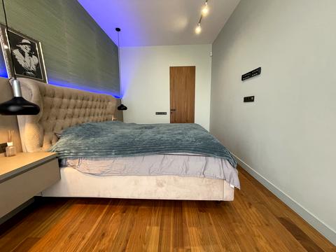 квартира за адресою Андрія Верхогляда вул. (Михайла Драгомирова), 2-А