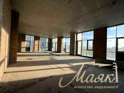 коммерческая по адресу Андрея Верхогляда ул. (Михайла Драгомирова), 24