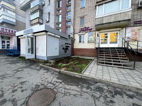 комерційна за адресою Калинова вул., 53