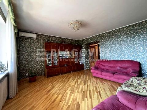 квартира за адресою Старонаводницька вул., 8