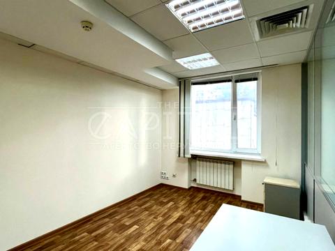 коммерческая по адресу Николая Михновского бульв. (Дружбы Народов), 38