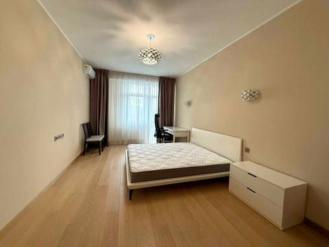 квартира за адресою Олександра Кониського вул., 44