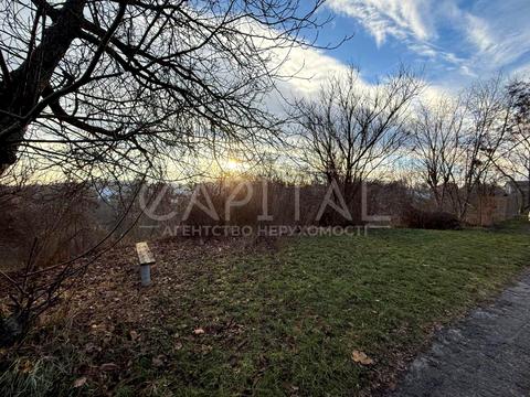 ділянка за адресою Лауреатська вул.