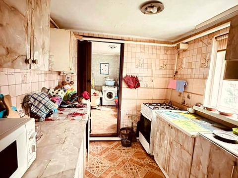 будинок за адресою смт. Рокитне, Червона Січ