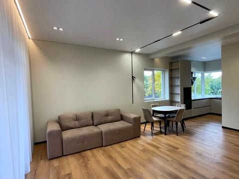 будинок за адресою Центральна