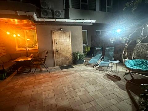 будинок за адресою Центральна вул.