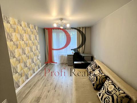 квартира за адресою Любомира Гузара просп. (Космонавта Комарова), 17