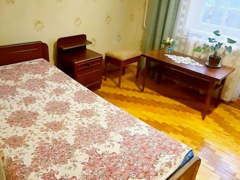комната по адресу Александра Попова ул., 11