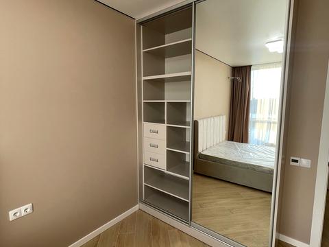 квартира за адресою Дніпровська набережна вул., 15-К