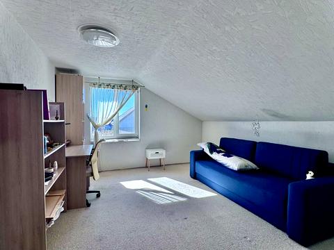 будинок за адресою Арония