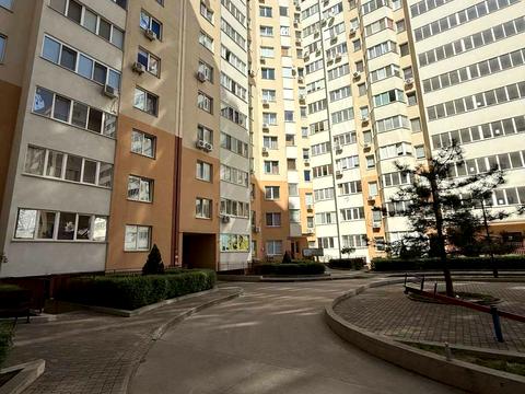 квартира за адресою Радужна вул., 22