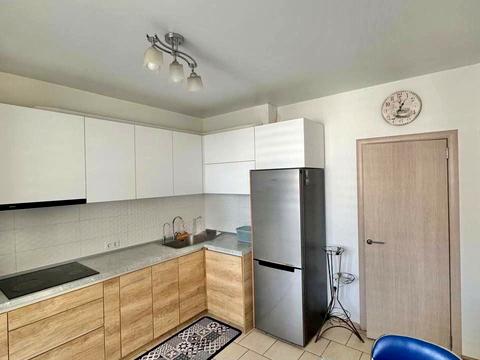 квартира за адресою Віталія Нестеренка вул., 1б