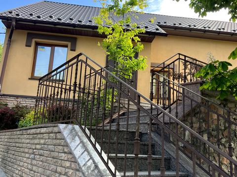 комерційна за адресою Старонаводницька вул., 3