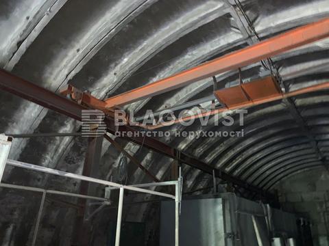 комерційна за адресою Бориспільська вул., 19