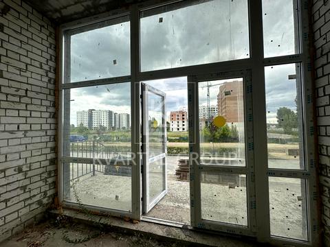 комерційна за адресою Івана Кожедуба вул., 3а