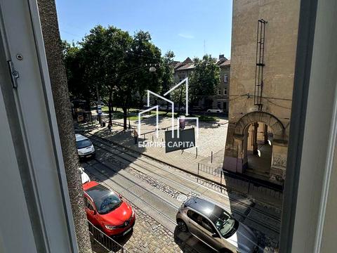 квартира по адресу Ивана Гонты ул., 10