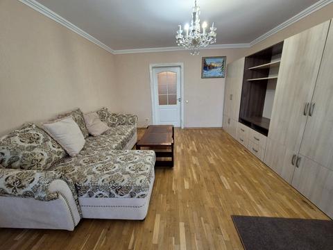 квартира за адресою Милославська вул., 8-А